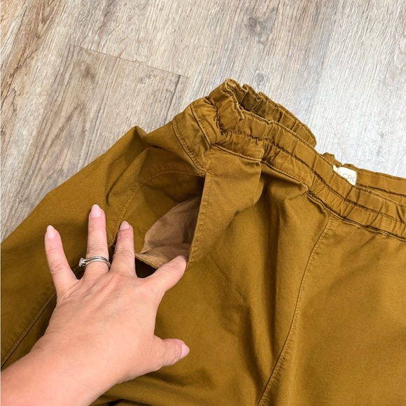 Pilcro • Anthropologie • Wide Leg High Waisted Cropped Pants - Picture 8 of 12